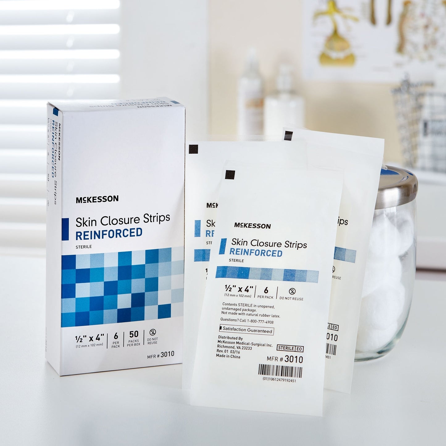 Skin Closure Strip McKesson 1/2 X 4 Inch Nonwoven Material Reinforced Strip White, Packaging Type- Box