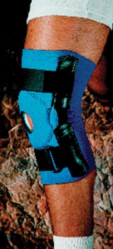 Neoprene Open Patella Hinged Knee Brace Sm 13 -14 Sportaid